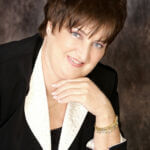 helen-circle Dr. Helen Turnbull